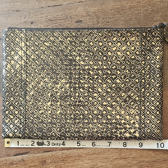 Bottega Veneta Envelope Clutch - Picture 2 of 3